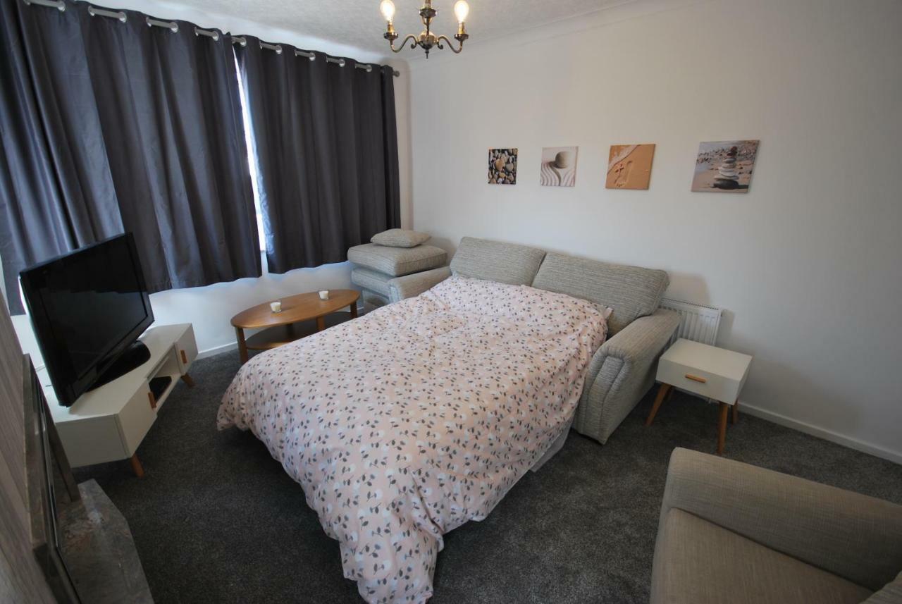 Belle'S Bungalow Willa Cleveleys Zewnętrze zdjęcie